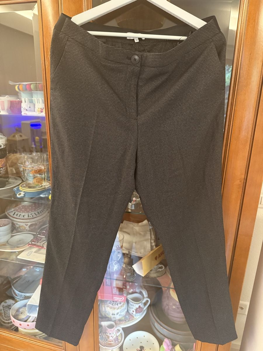 We Pantaloni: WE trousers 42 – Usato da Mendrisio venduto da ketolin