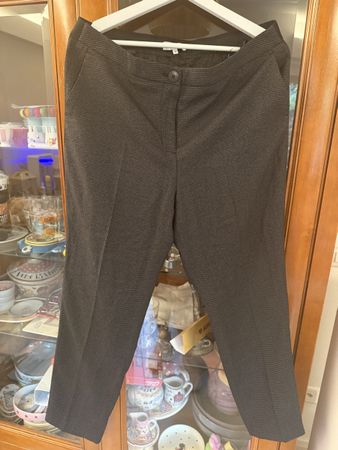 WE trousers 42