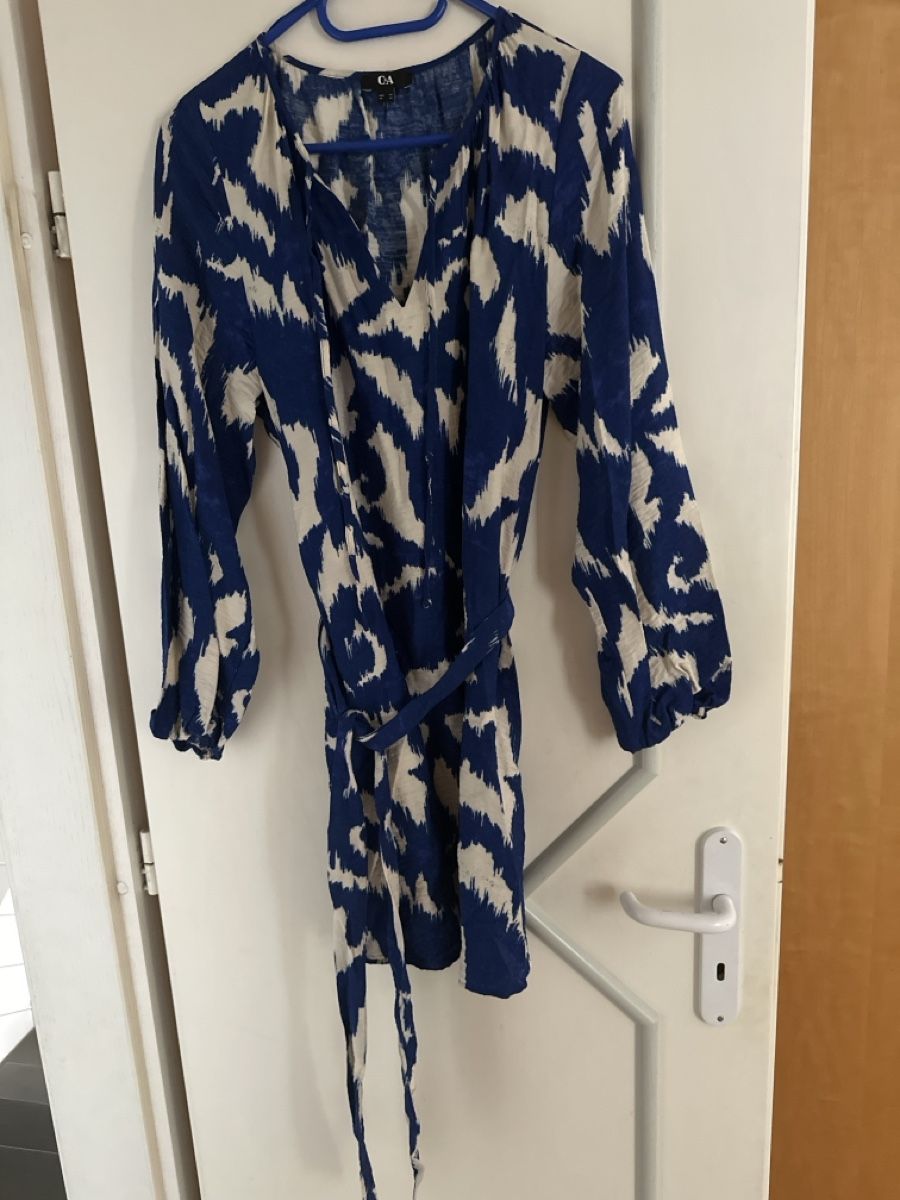 C&A Vestiti: Kleid C&A blau/weiss Gr L – Nuovo (secondo la descrizione) da Baltschieder venduto da YmroBe