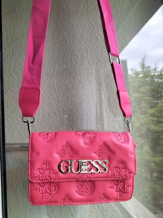 🩷 GUESS Umhängetasche und Gürteltasche in einem