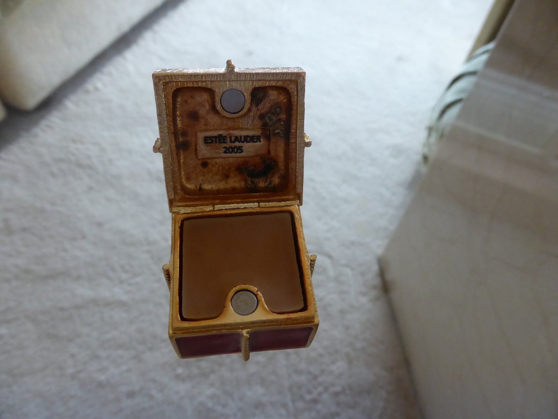 Estée Lauder Profumi & Eau de Toilette: RAR - ESTEE LAUDER SOLID PARFUM - DOSE - GESCHENK 2005 – Usato da Reinach AG venduto da pussi100 4