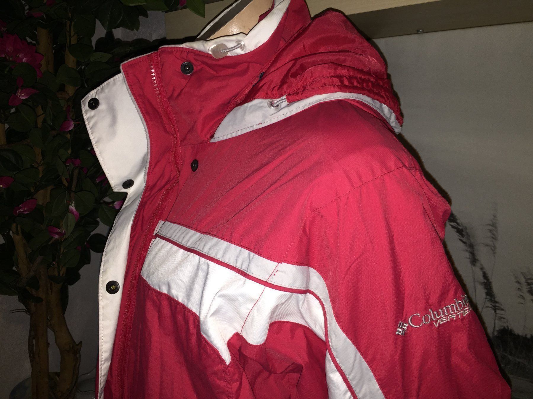 Columbia Jacken: COLUMBIA Veste / Jacke taille / Grosse S – Gebraucht aus Cossonay-ville von Super-Price-Quality 3