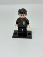 Lego Harry Potter  Tournament Uniform Tattered Shirt (hp07)