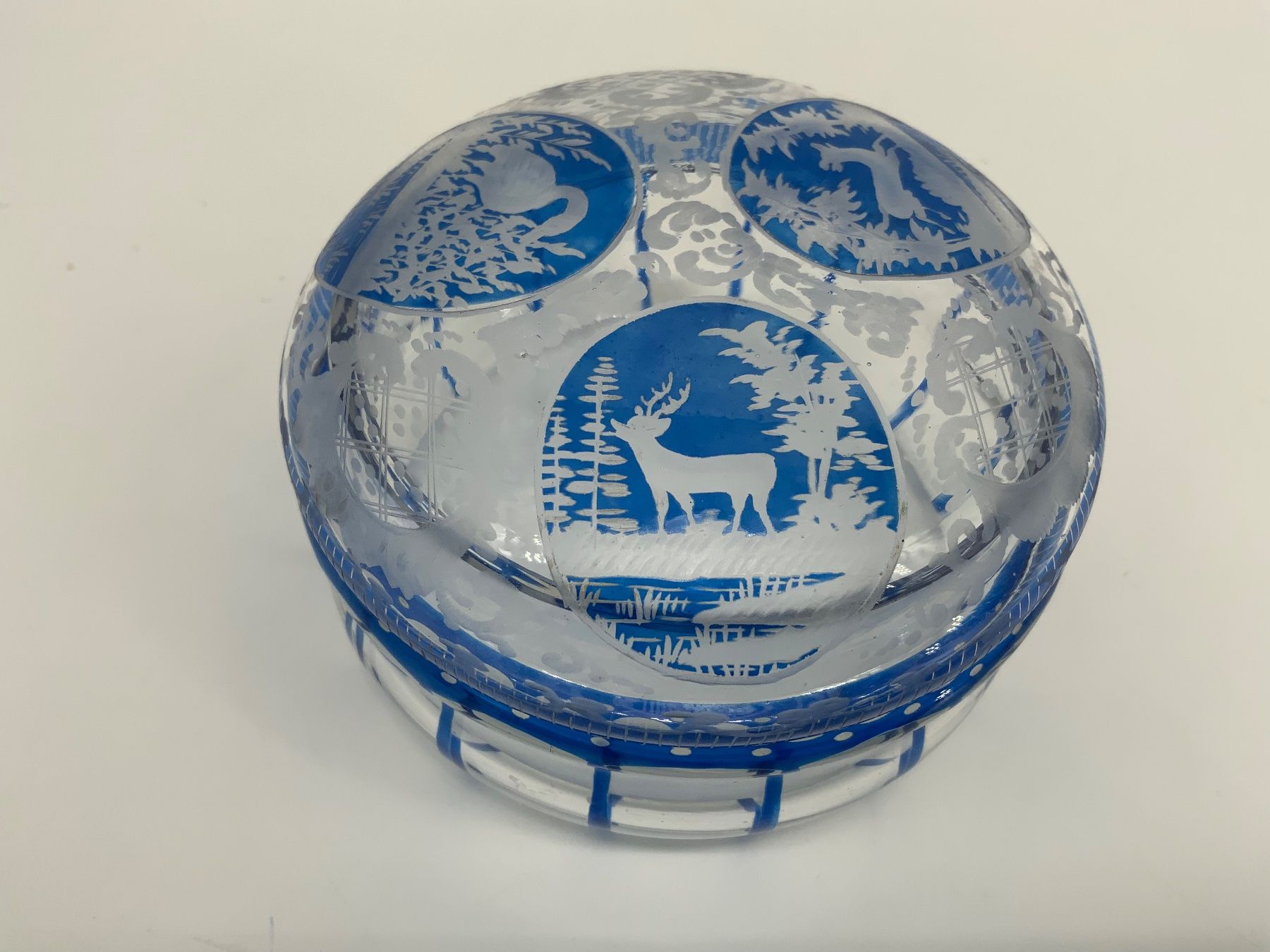 Bicchieri: Dose Böhmisches Ueberfang Glas geschliffen – Usato da Erlach venduto da silvia3235 2