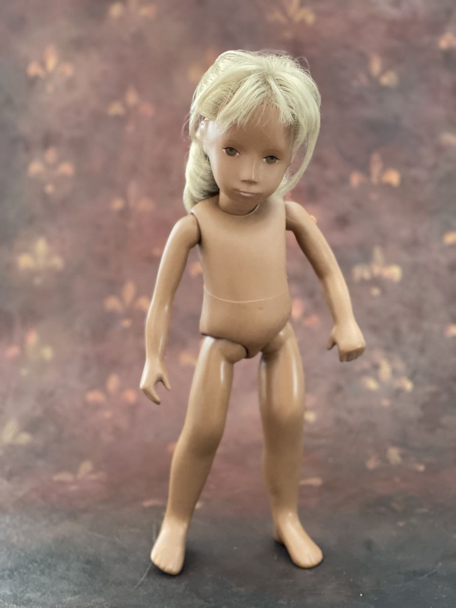 Sasha Morgenthaler Bambole: Sasha Puppe mit ockerfarbenen Augen – Usato da Montreux venduto da ele_lhw5 5