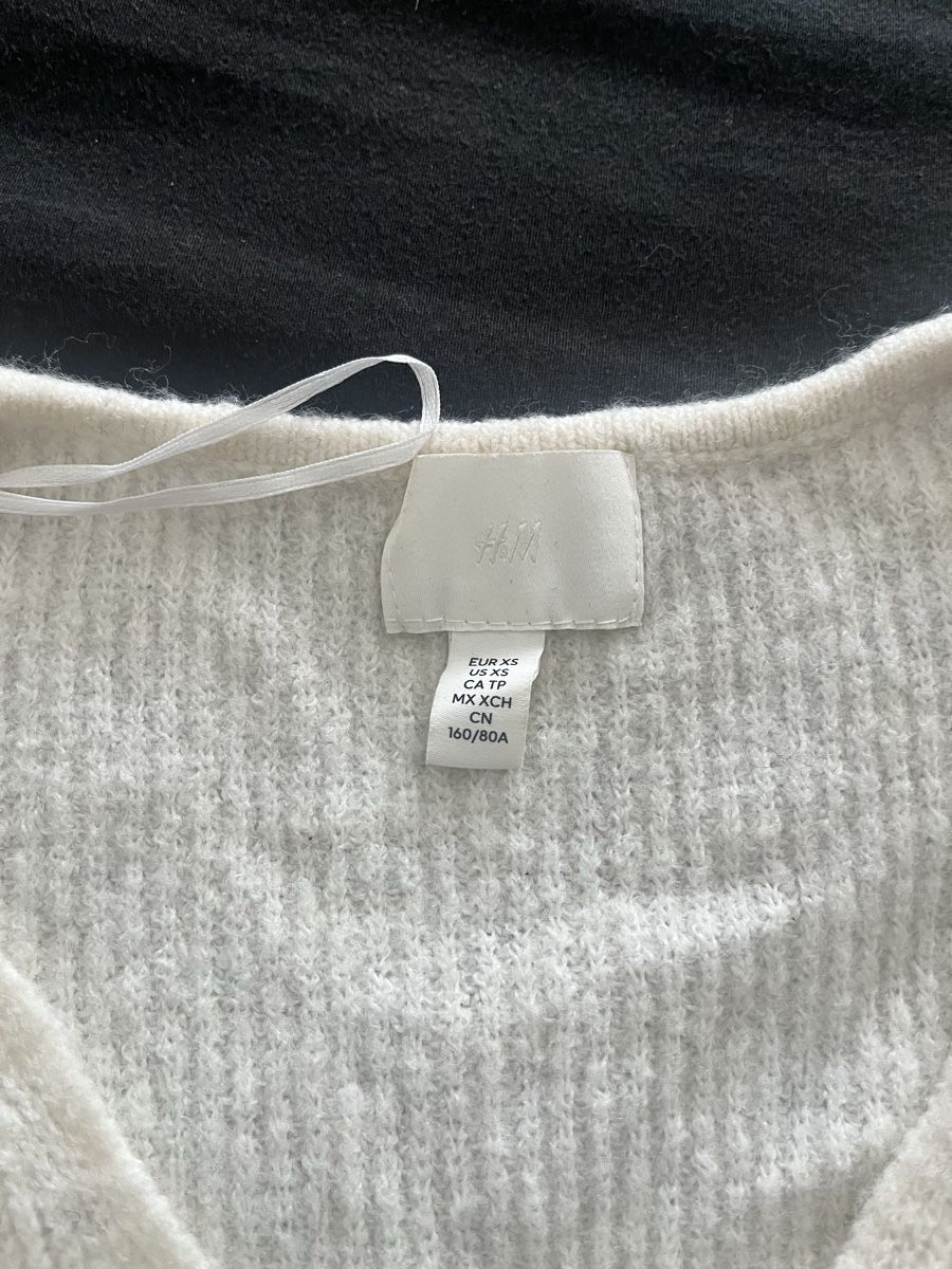 H&M Lotti di vestiti: Drei Damen Pullover H&M Divided  – Nuovo (secondo la descrizione) da Olten venduto da sae_82z2 6
