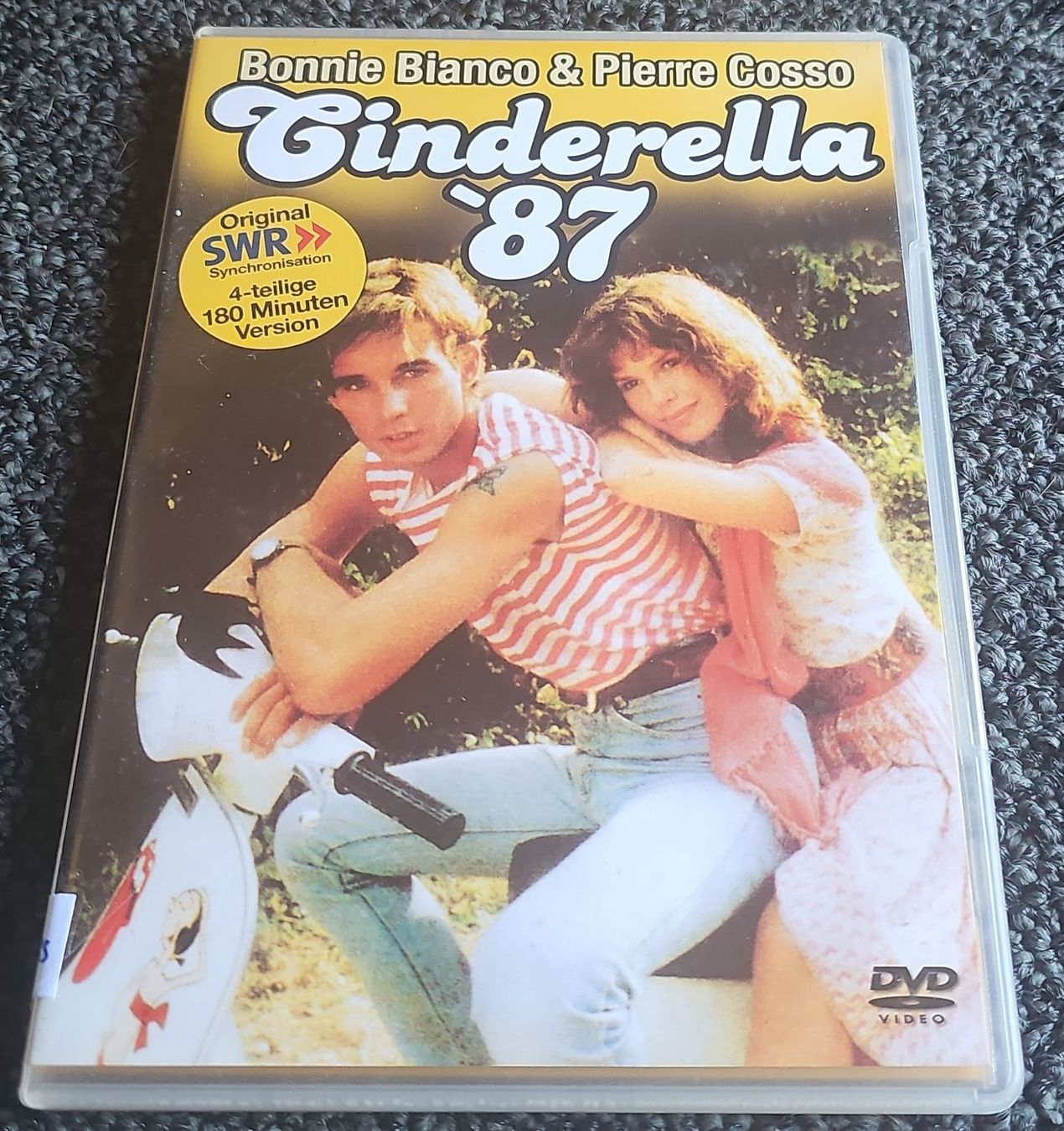 Tutti i DVDs: DVD Cinderella 87 (22913) – Usato da Ruswil venduto da jan_bxl5