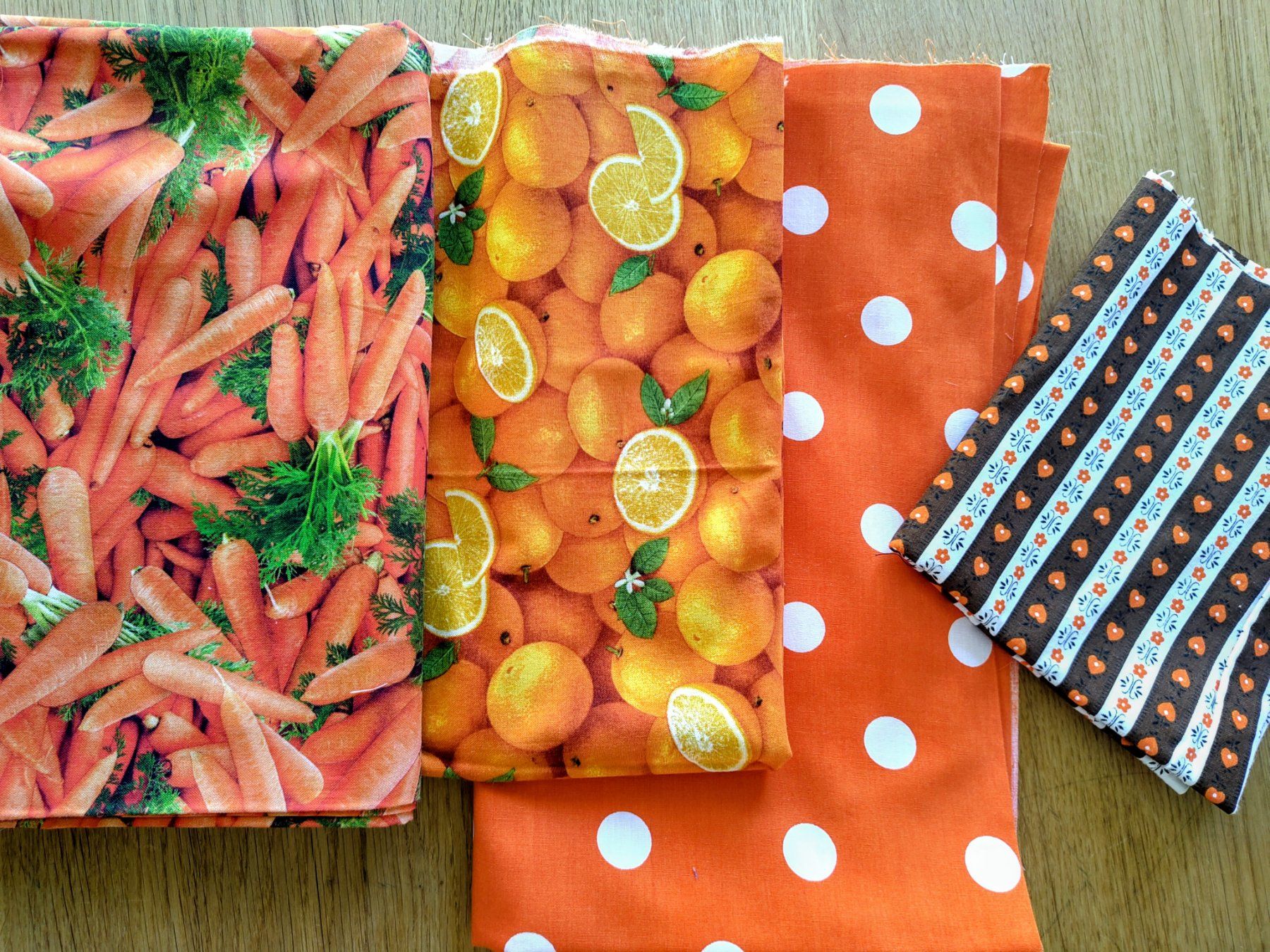 Stoffe: Baumwollstoffe in orange, auch für Patchwork geeignet – Neu (gemäss Beschreibung) aus Winterthur von hel_p7zl