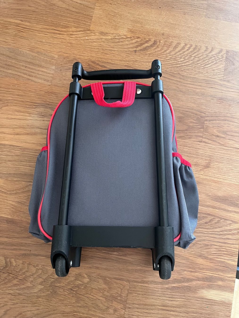 Valises de voyage: Kinder Rollkoffer Cars – D'occasion à Ostermundigen par Mihela 1