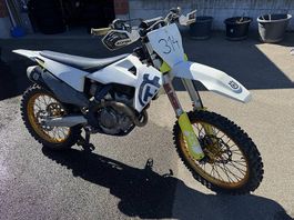 Motocross Husqvarna FC250 2020  KYB Fahrwerk & Excel Felgen