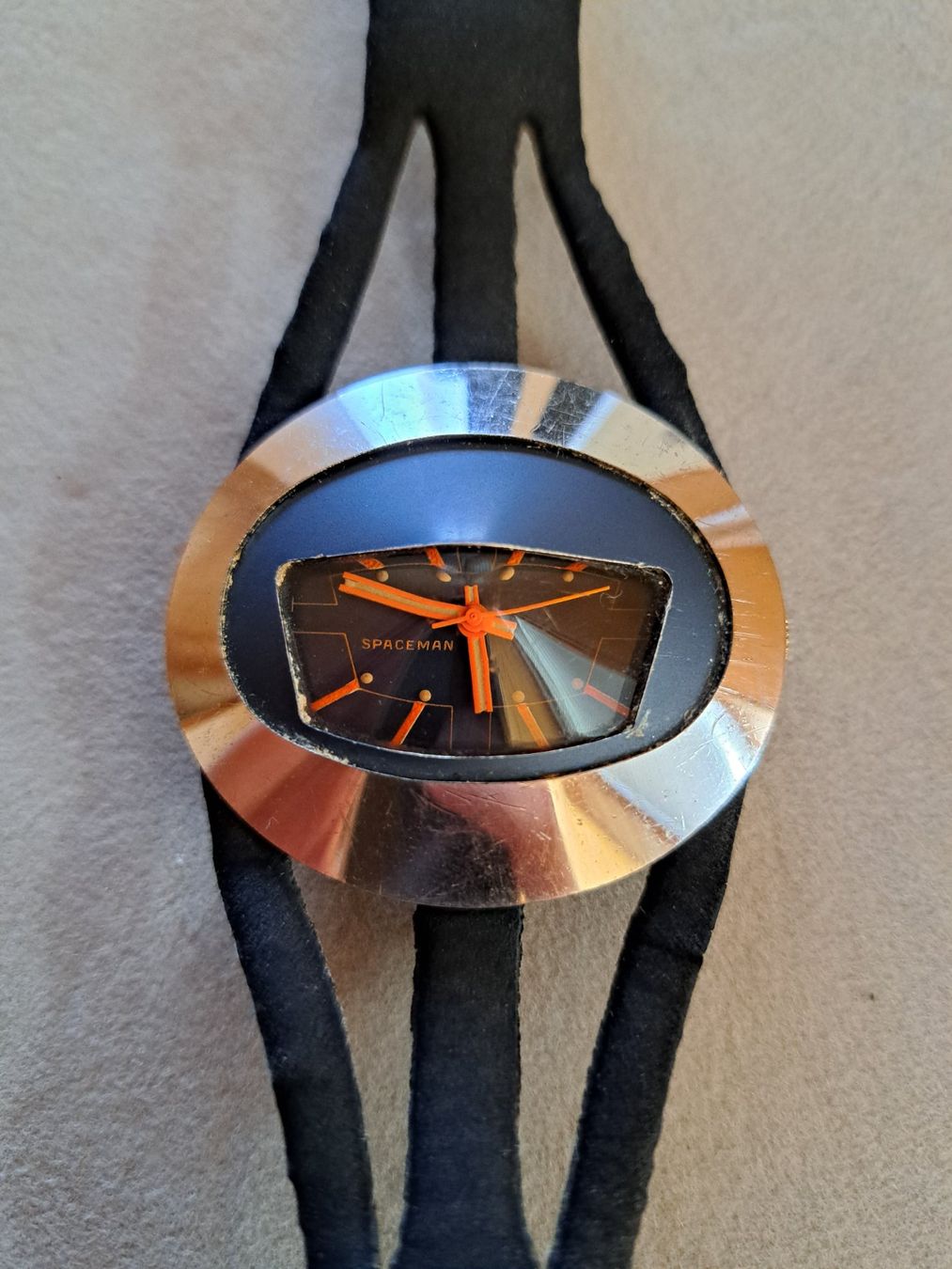 Montres: Spaceman – D'occasion à Le Locle par Lapidary.Duc