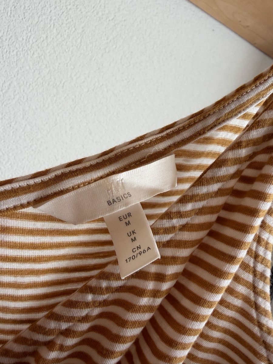 H&M Robes: Sommerkleid – D'occasion à Rüderswil par dariasophialuisa 1
