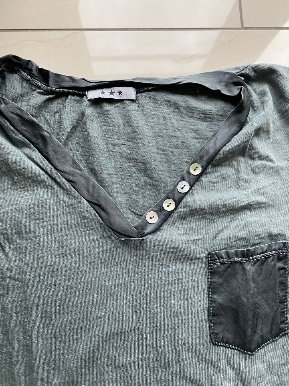 T-shirt: T-Shirt, L, – Usato da Eiken venduto da jessycat01 1