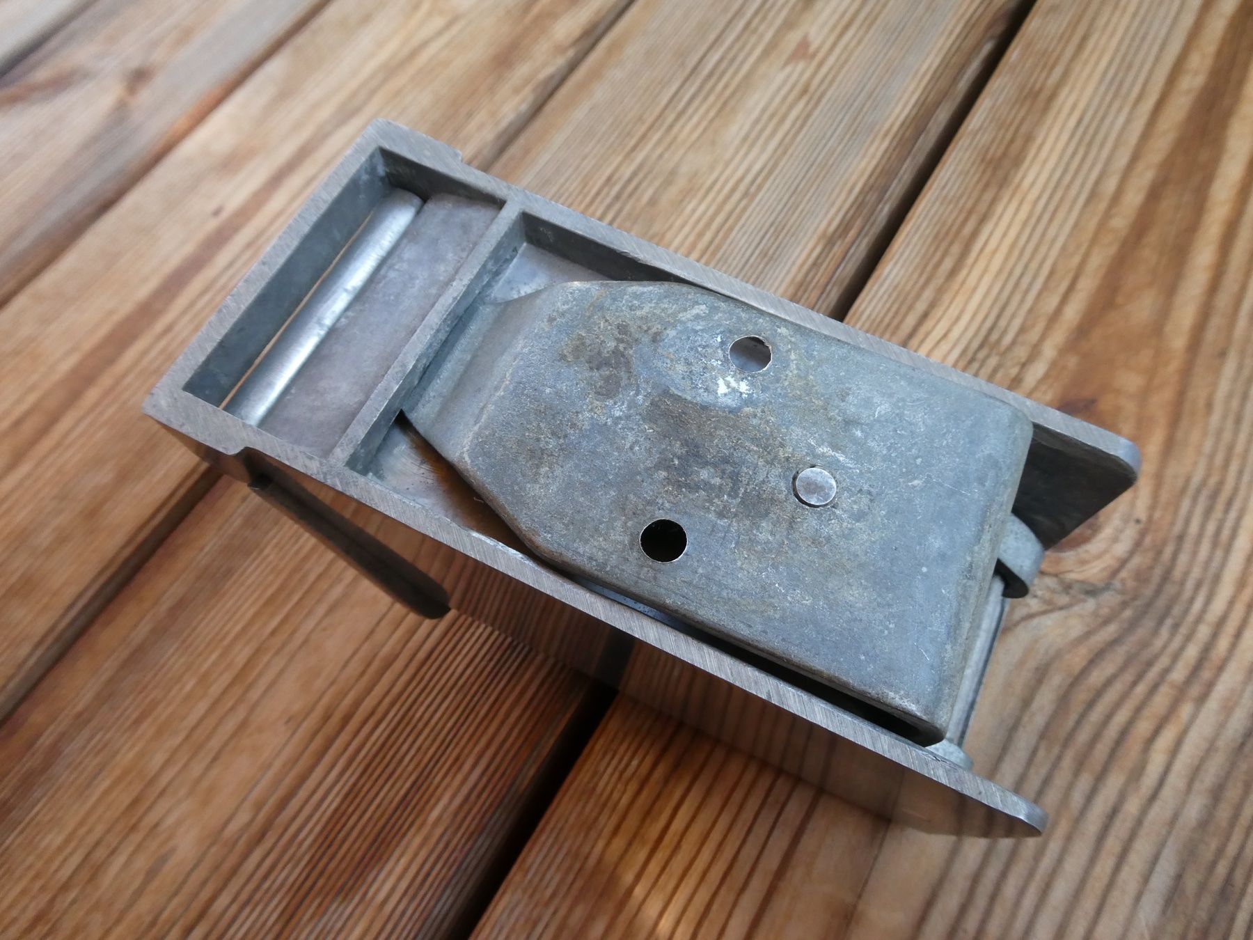 Portacenere: Eisenbahn-Aschenbecher Aluminium SBB? – Usato da Lüchingen venduto da Eeizo 4