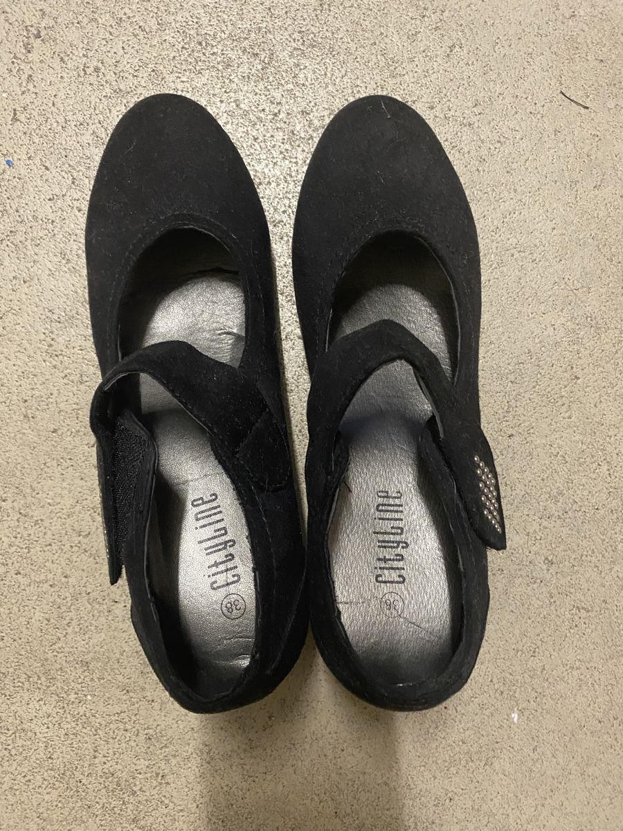 Damenschuhe: Schuhe – Gebraucht aus Luzern von oli_6x2r