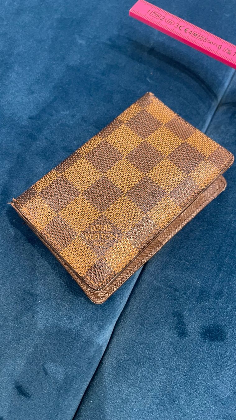 Louis Vuitton Portafogli: ORIGINAL Louis Vuitton Portemonnaie – Usato da Oberbuchsiten venduto da aria783 7