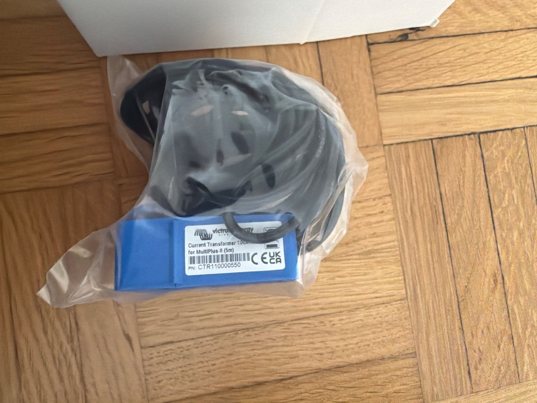 Victron Componenti elettronici: Victron Energy current transformer – Nuovo e nell'imballaggio originale da Basel venduto da Corrado71 1