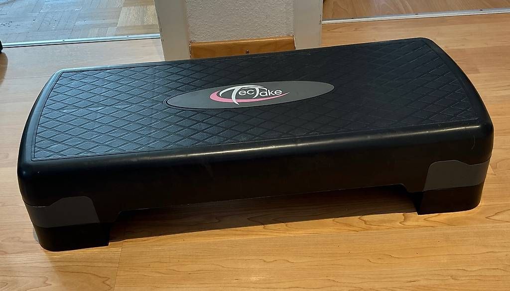 Hometrainer: Tectake Aerobic-Stepper – Usato da Root venduto da c_e_yr5c 1