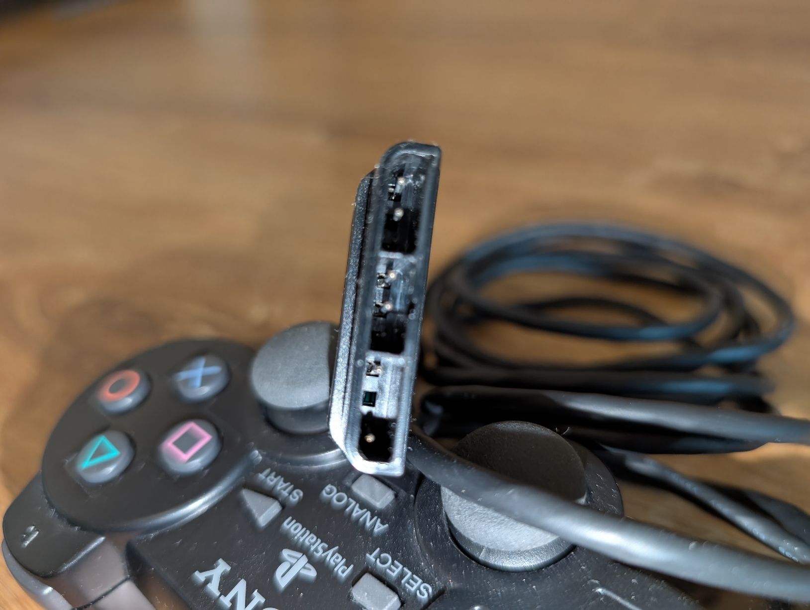 Sony Controller: Sony PlayStation 2 Controller DualShock 2 – Defekt aus Veltheim AG von gamingboy 4