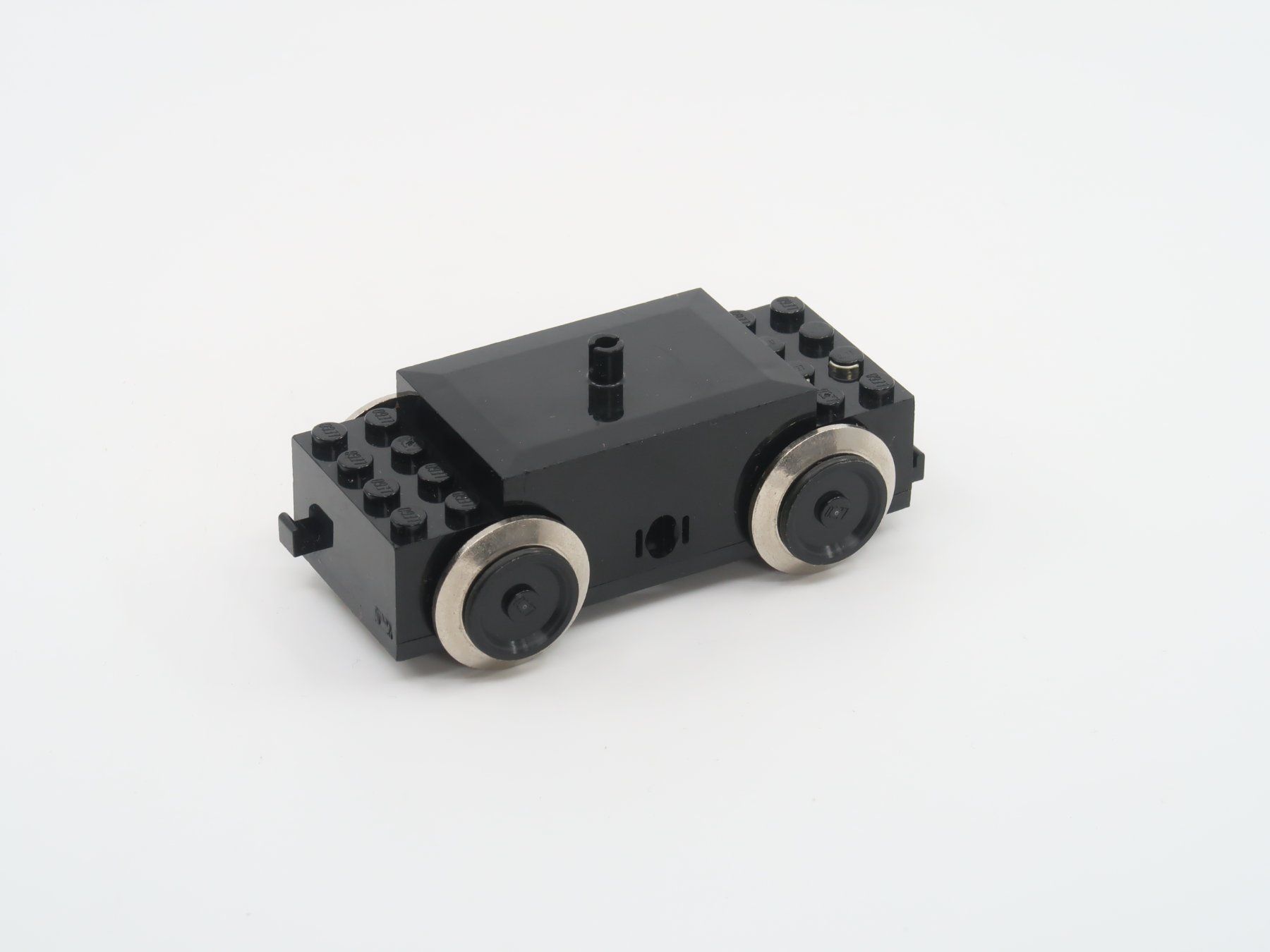 Lego Spielzeuge: Lego Eisenbahn Zug Motor 9V Train – Gebraucht aus Oberwil b. Büren von nih_qt5f 1
