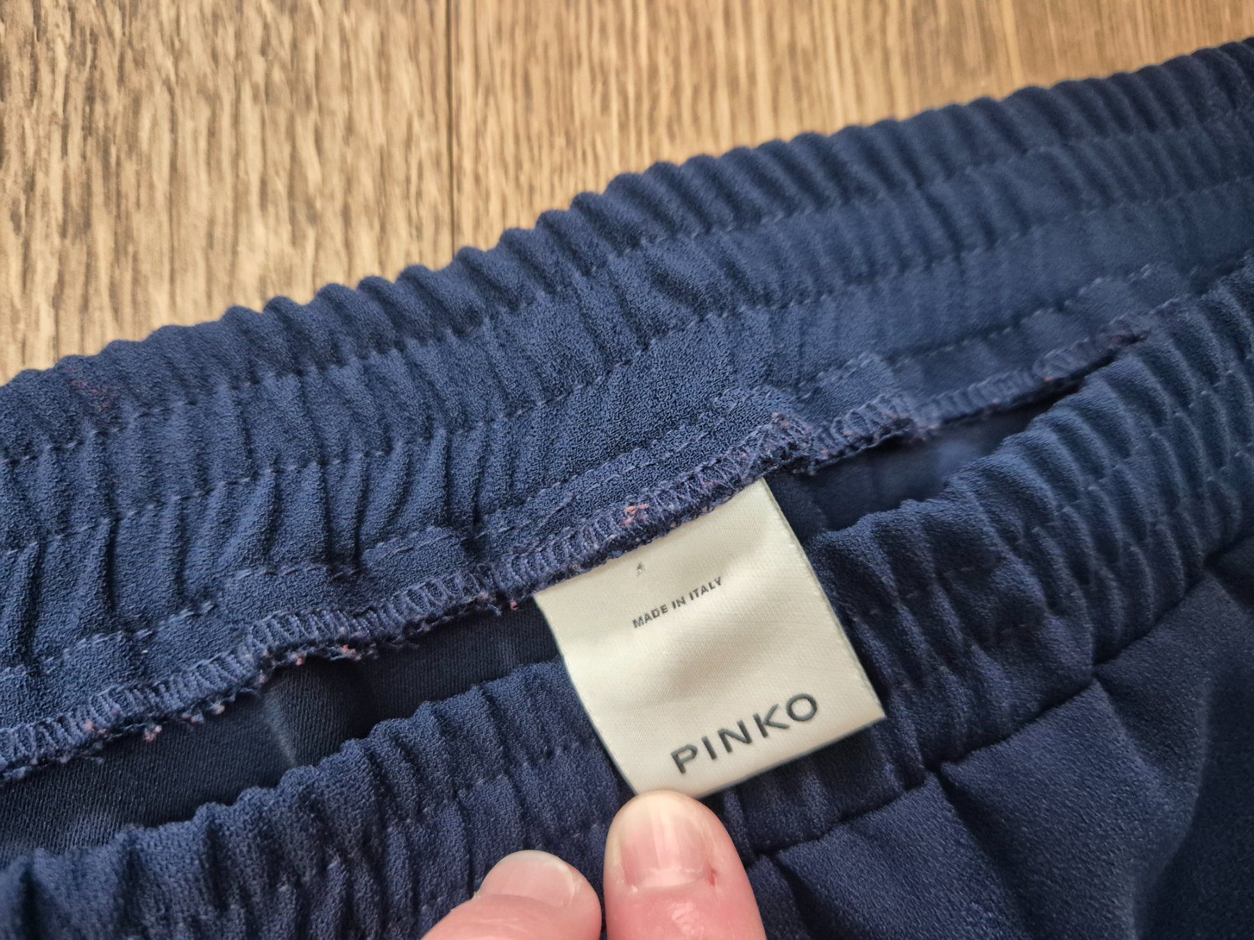 Pinko Pantaloni: Blue Pinko sweatpants size XS/34 – Usato da Zürich venduto da monadiederich 2