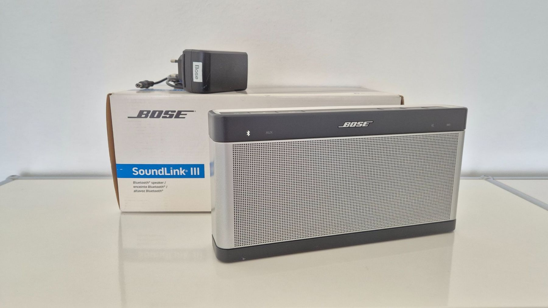Bose Lautsprecher: Bose SoundLink III Bluetooth Lautsprecher grau mit Ladegerät – Gebraucht aus Meilen von 144esther 1