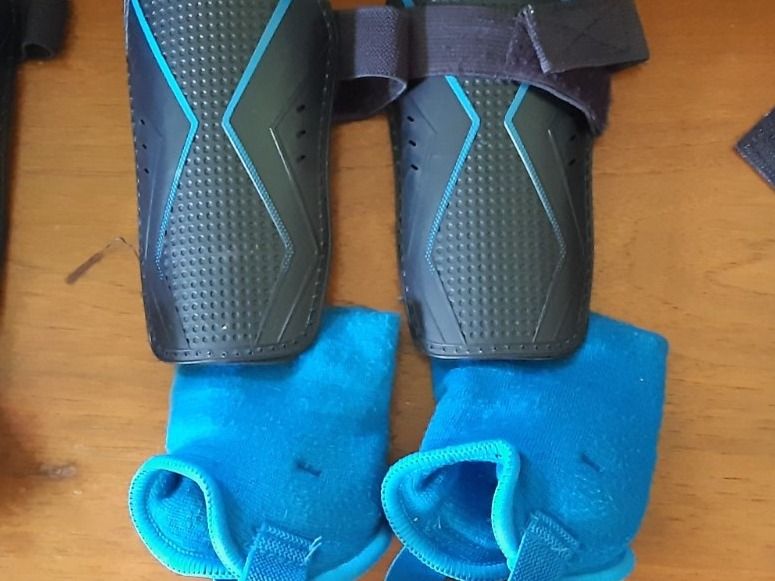 Football shin guards Tibia protection child 36years old Kaufen