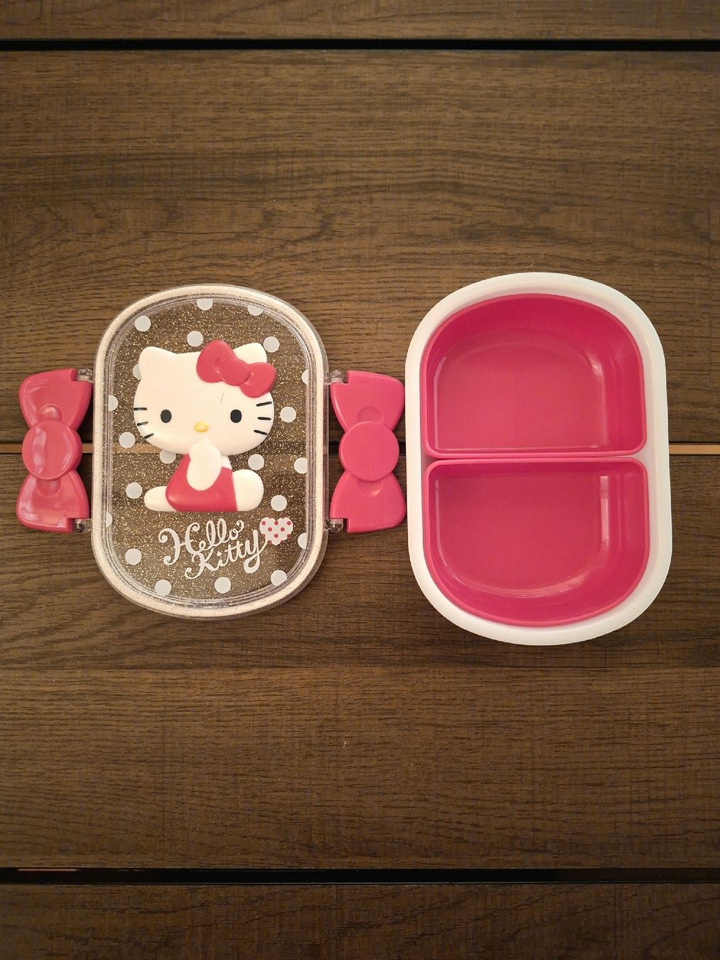 Contenitori & Simili: Hello Kitty Lunch Box, MADE IN JAPAN – Usato da Grindelwald venduto da mekke.mekke 2