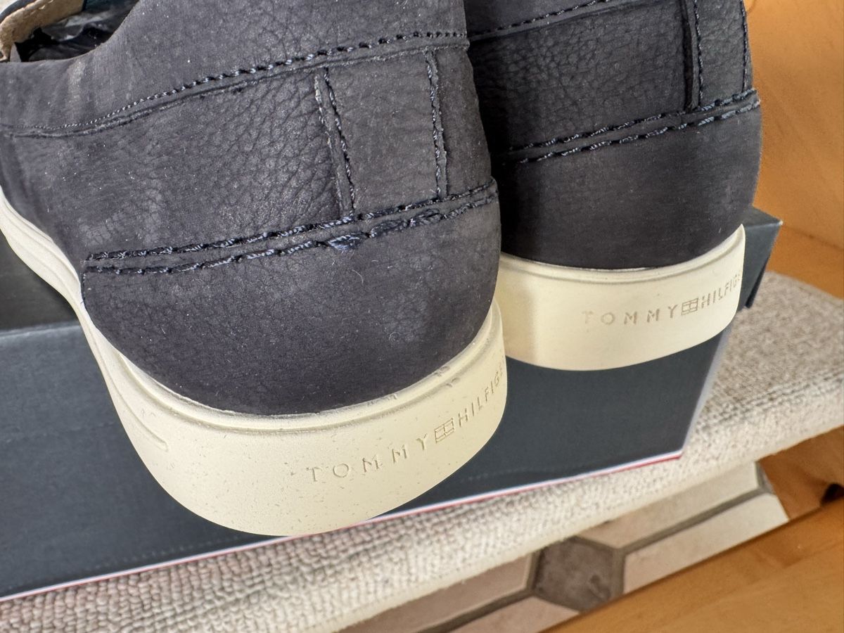 Herrenschuhe: Tommy Hilfiger size 44 New – Neu und originalverpackt aus Blonay von art_7f87 4