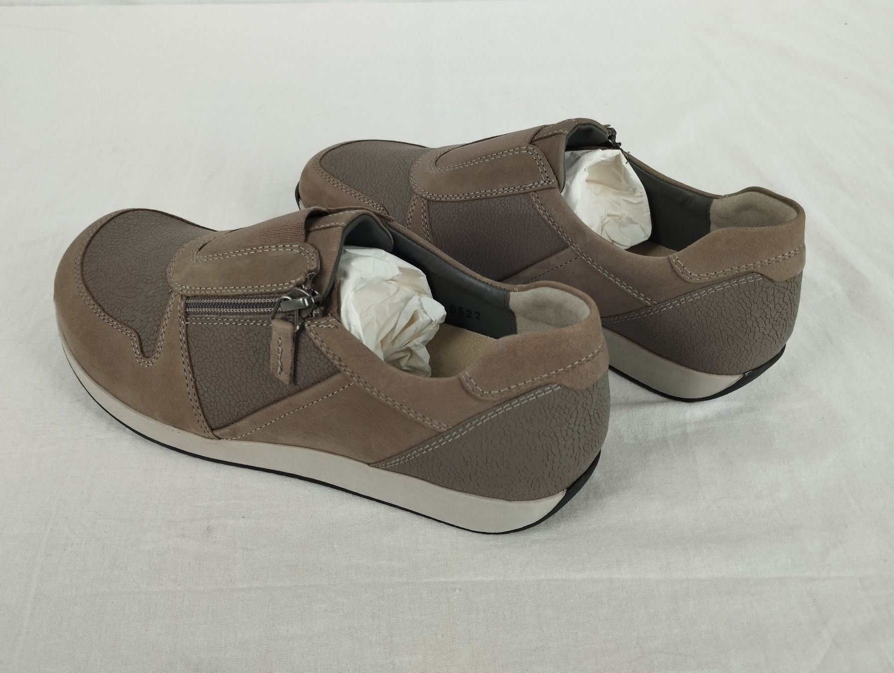 Helvesko Scarpe da donna: HELVESKO Schuhe Swiss Made Gr. 39 – Usato da Schübelbach venduto da Restwert_Schubelbach 2