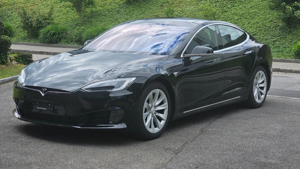 Tesla Model S 75 D