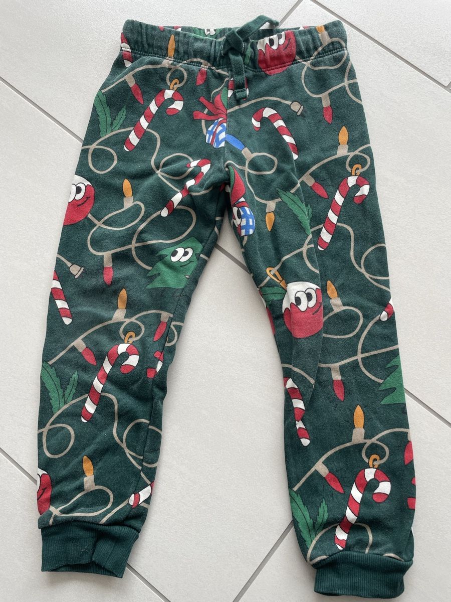 Lotti & Set di vestiti: Kleiderpaket 110 – Usato da Rüti ZH venduto da kar_xx9l 1