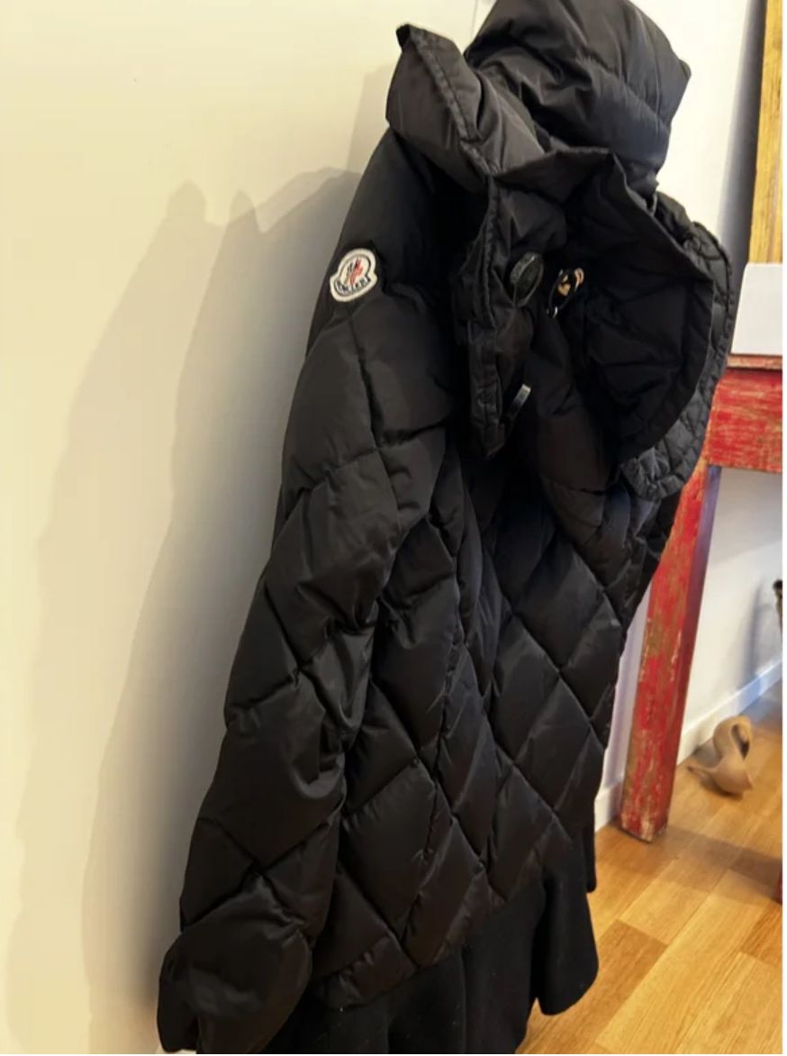Moncler Cappotti: Moncler Black Quilted Down Jacket Gr.1/S – Usato da Zug venduto da day_9ph6 4