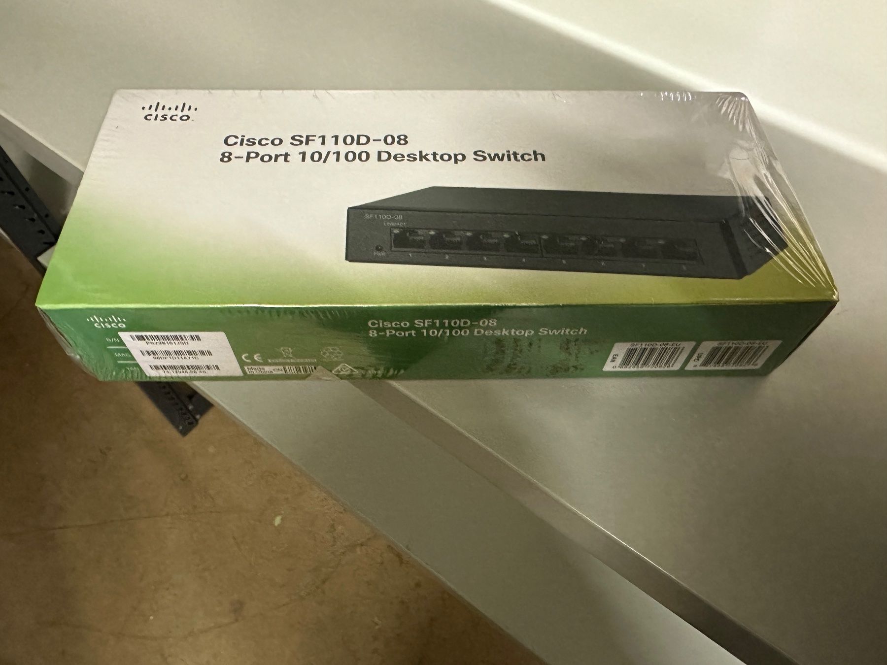 Hub & Switch: neuer Cisco Desktop Switch SF110D-08 – Nuovo e nell'imballaggio originale da Necker venduto da liq24 2