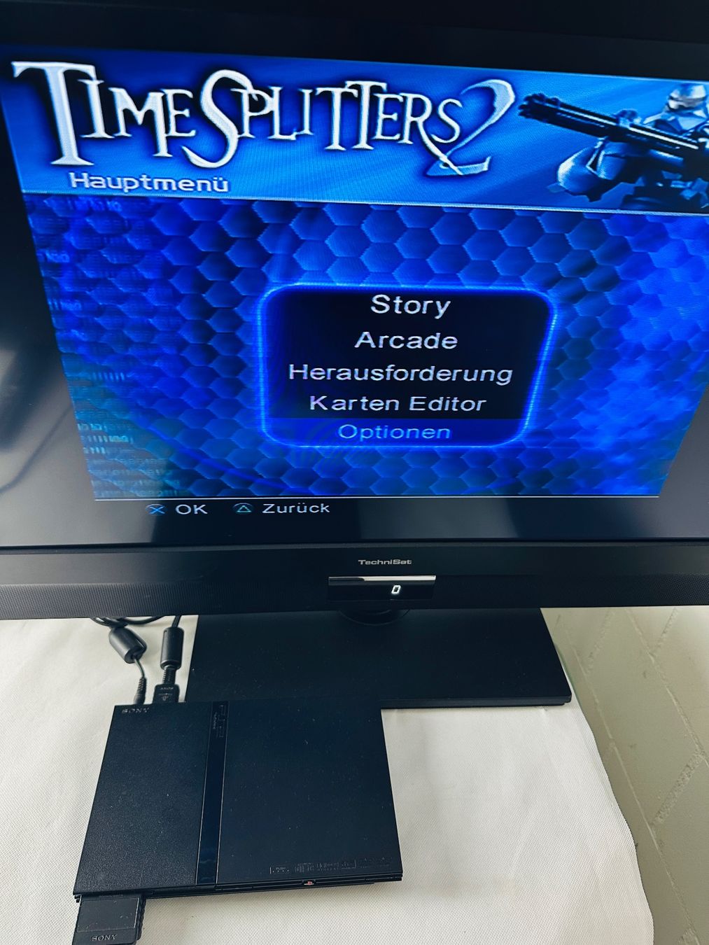 Jeux: PS2 Time Splitters 2 Multilingual – D'occasion à Kappel SO par MyFunBox 4