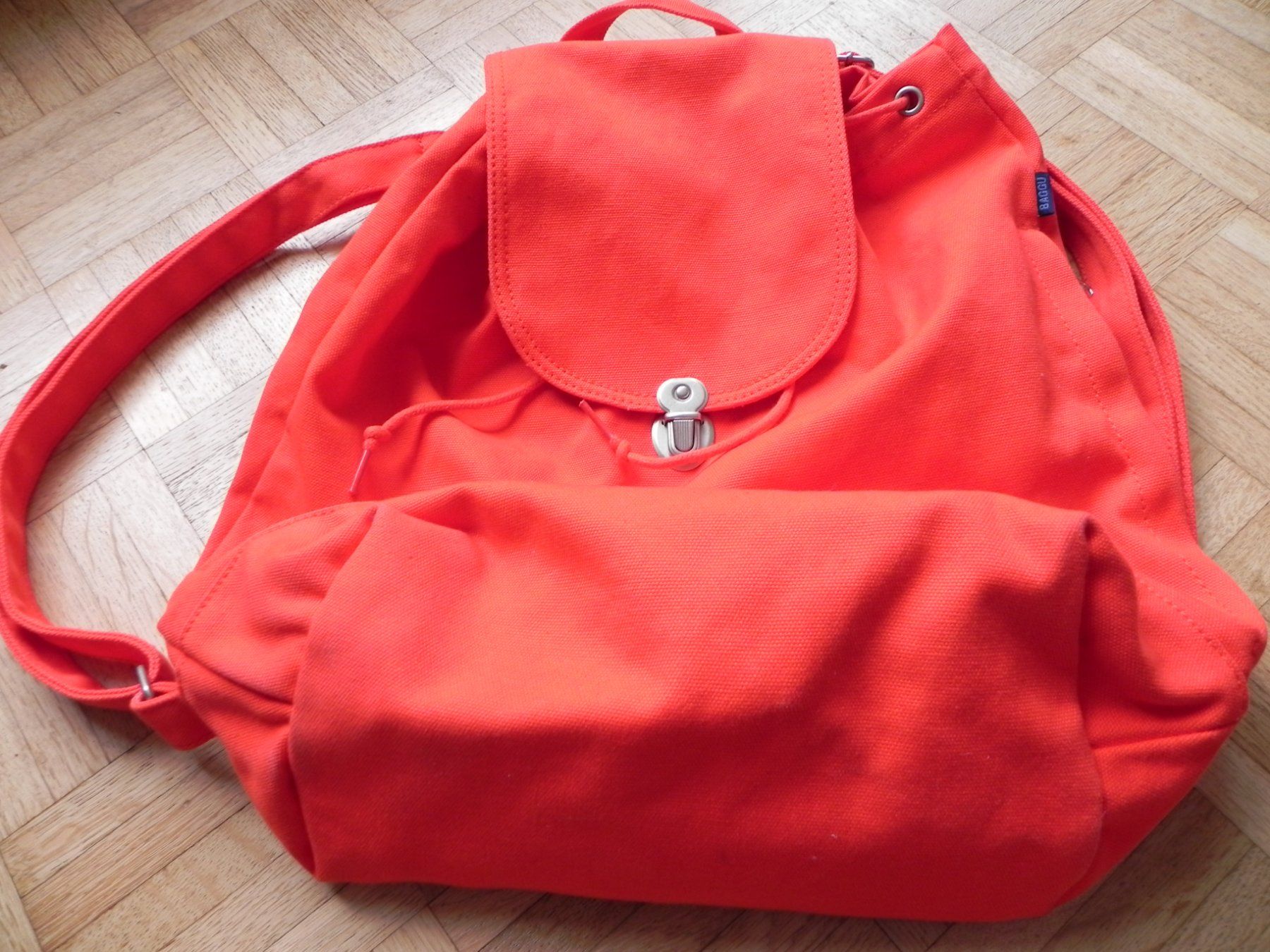 Baggu Zaini: Rucksack Baggu rot – Usato da Stallikon venduto da pcerny16 1