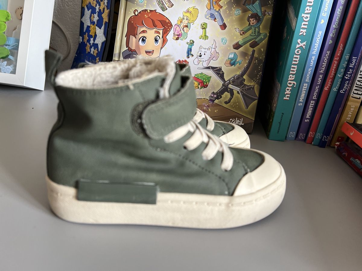 Chaussures garçon: Baskets montantes vertes taille 26 – D'occasion à Renan BE par Mme_balec 1