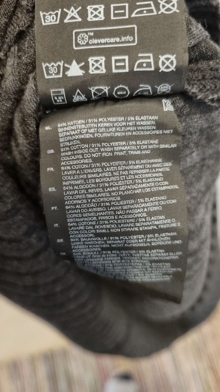 G-Star Kleider: Bodycon dress by G-Star RAW – Gebraucht aus Zürich von jul_l28v 3