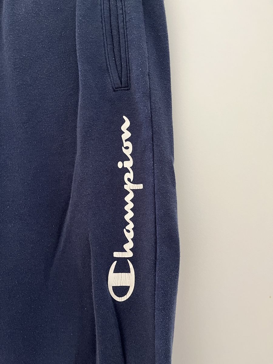 Champion Pantalons: Champions Jogginghose dunkelblau  – D'occasion à Allschwil par MaloseS08 1