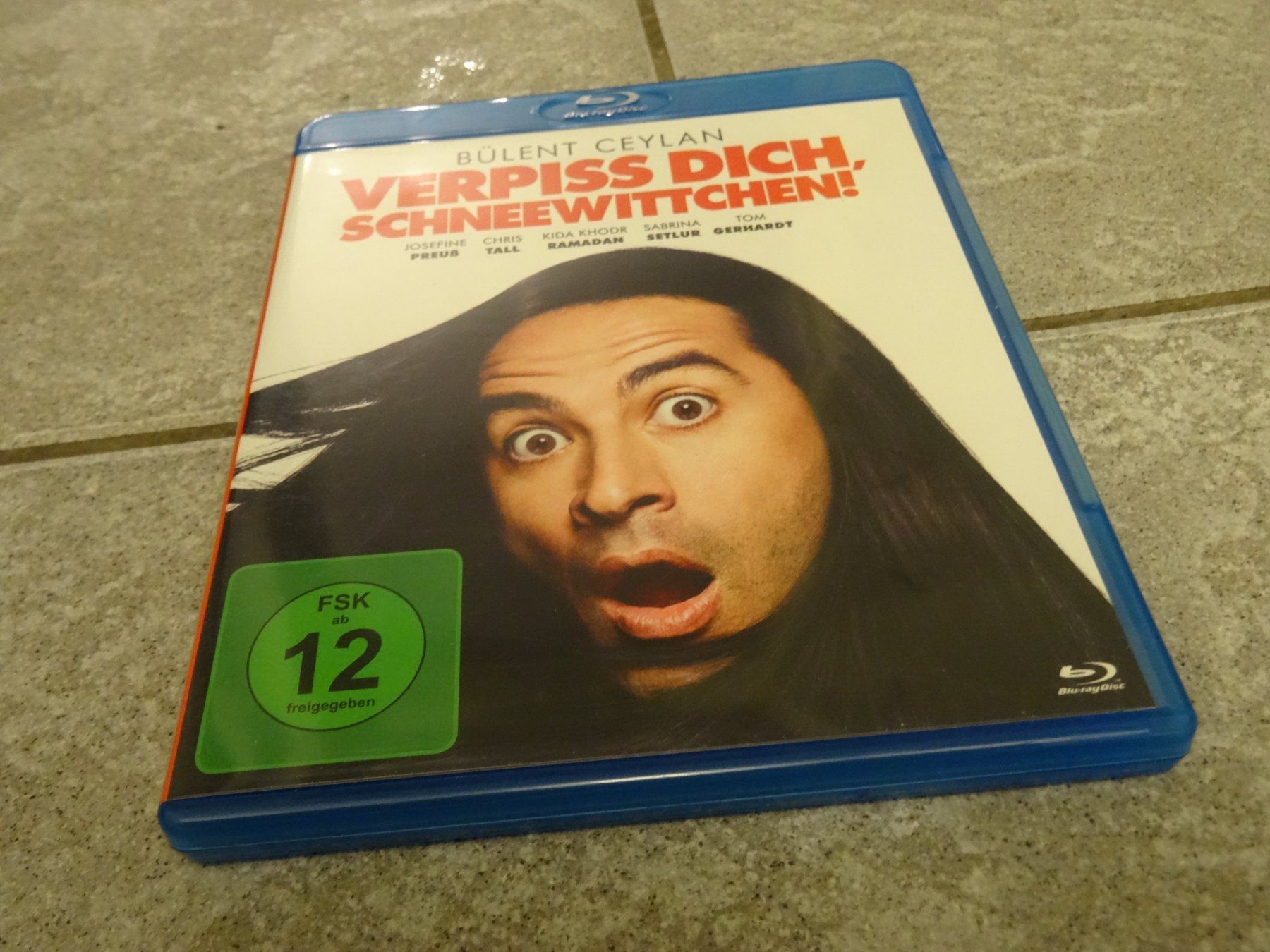 Tutti i DVDs: Blu-ray BÜLENT CEYLAN VERPISS DICH SCHNEEWEITTCHEN – Usato da Olten venduto da Disc-Verkauf