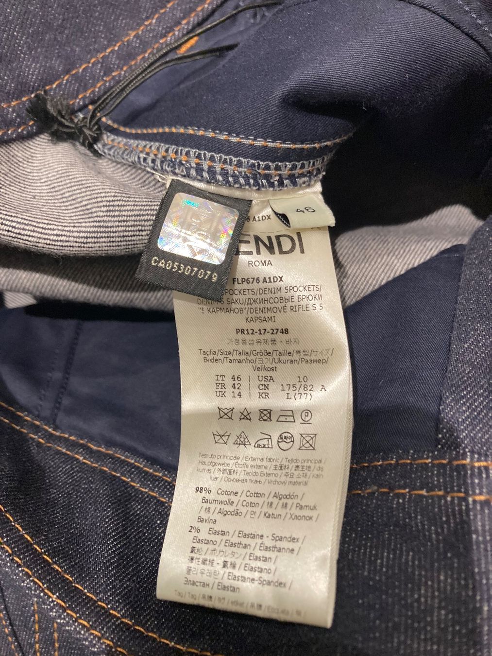 Fendi Jeans: Fendi jeans 46I-42CH – Nuovo e nell'imballaggio originale da Paradiso venduto da Kayakara 3