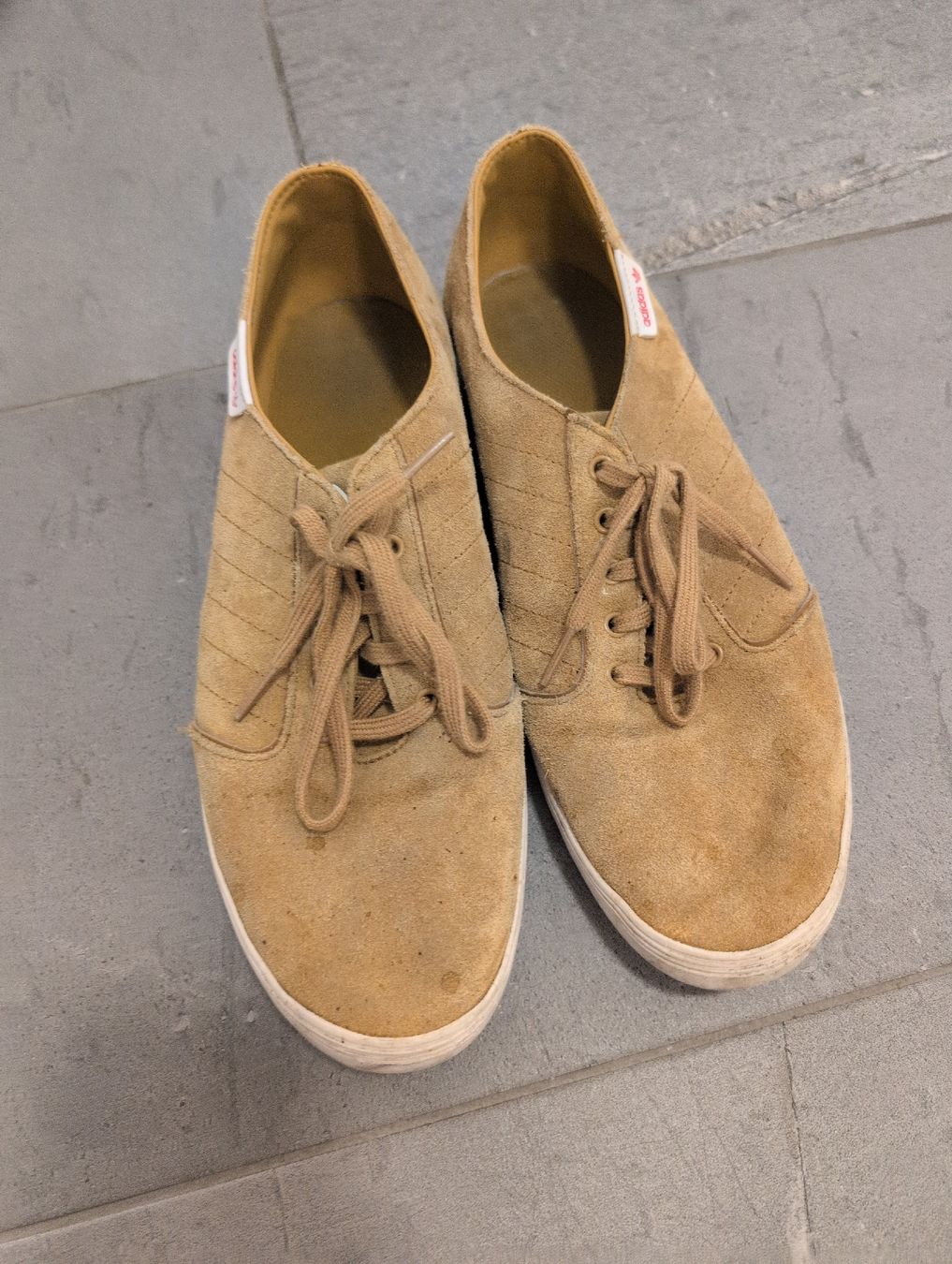 Scarpe da uomo: Adidas Schuhe – Usato da Ostermundigen venduto da YA77 1