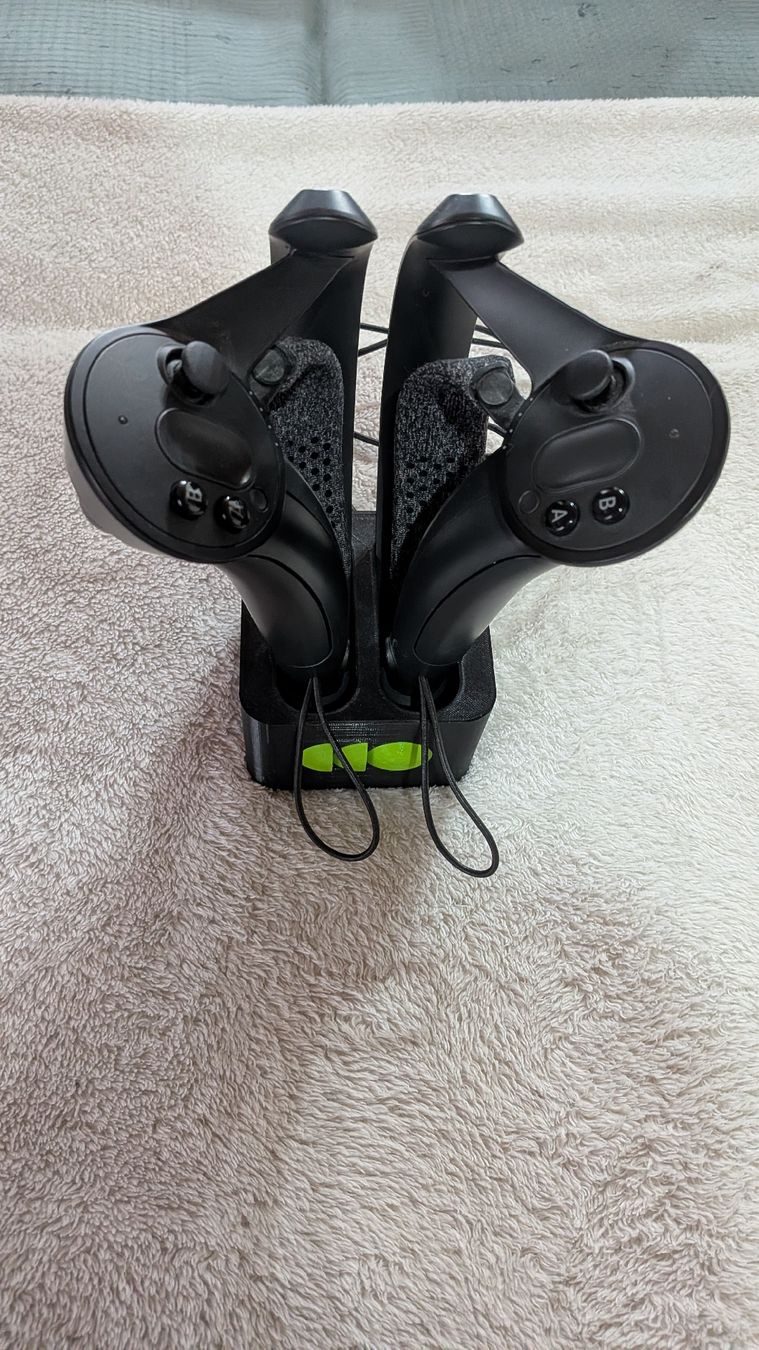 Valve Casco VR: Valve Index Controller (Knuckles) – Usato da Lotzwil venduto da homer.s