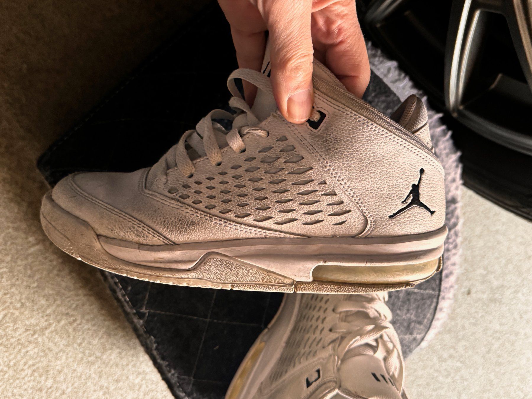 Jordan Herrenschuhe: Nike Jordan Schuhe, weiss, 37.5 – Gebraucht aus Baar von qsi2005 6