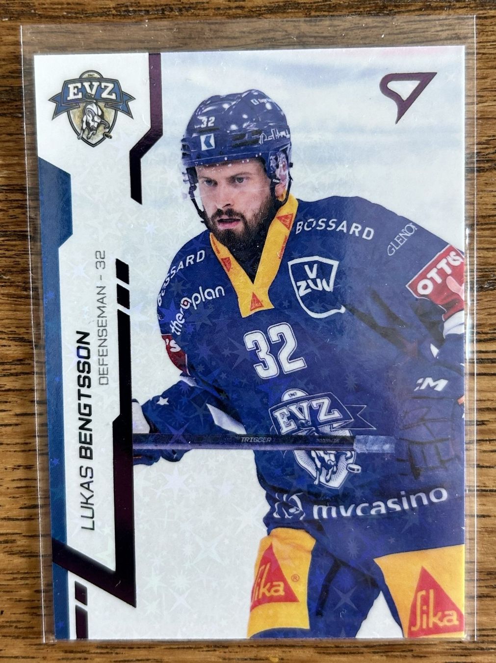 Sportzoo Carte collezionabili: EV Zug Purple Parallel Lukas Bengtsson – Nuovo (secondo la descrizione) da Cham venduto da 9inches