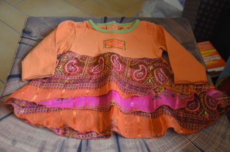 TAILLE 67 - JOLIE ROBE