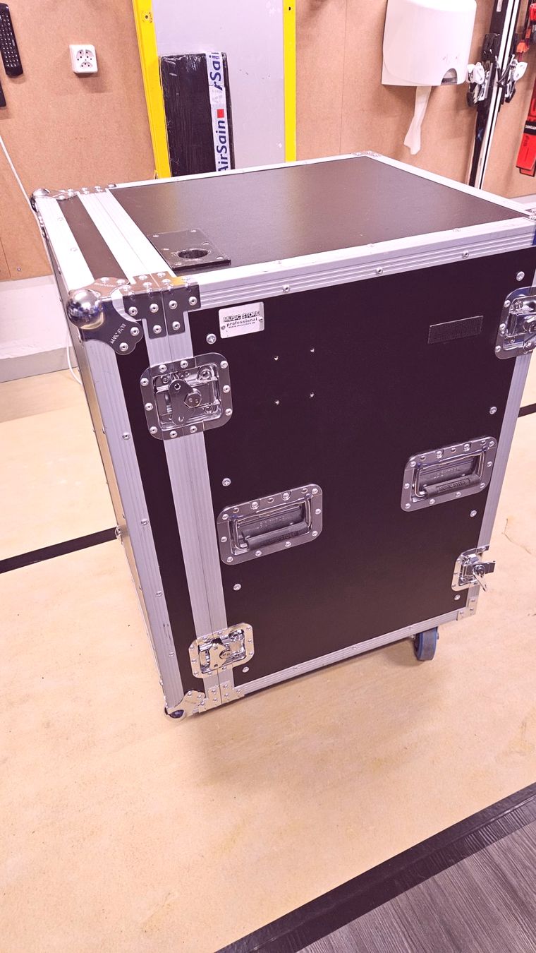 Sonstiges Zubehör: MUSIC STORE 19" DD Pro Case 16HE – Gebraucht aus Tagelswangen von OProductions 4