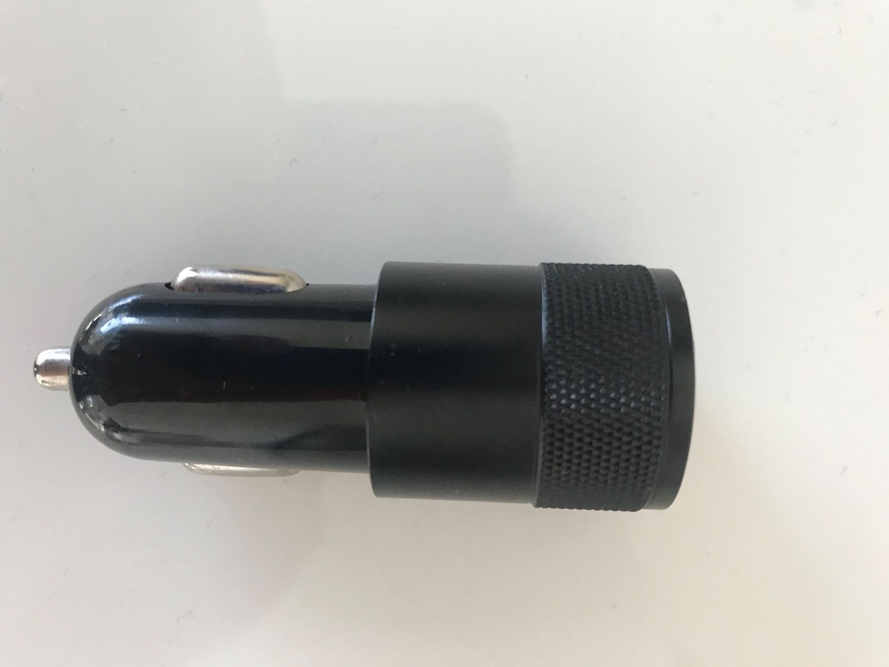Caricabatterie: Auto USB Ladegerät – Usato da Lausanne venduto da opi_92cn 2