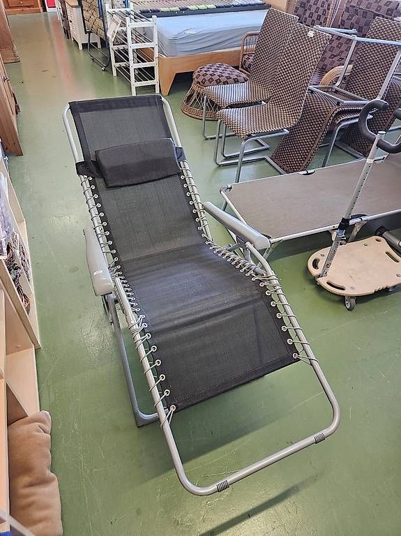 Chaises longues: Sessel / Liegestuhl – D'occasion à Pratteln par Cartonsducoeur_bl 1