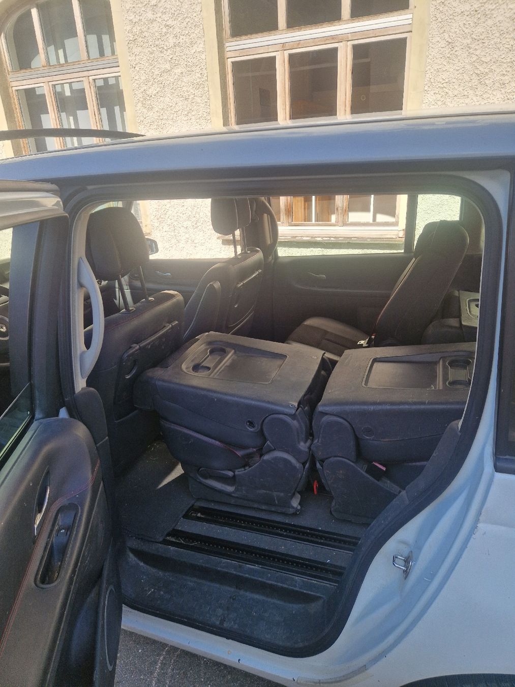 Renault Automobili: Renault Espace 2.0 dCi – Difettoso da Brunnadern venduto da Landolt66 7